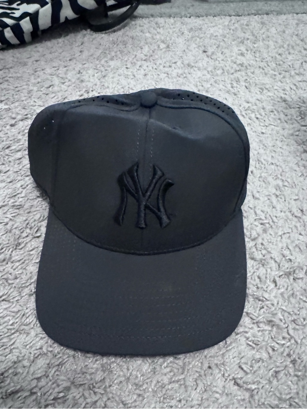New York Yankees Budweiser hat